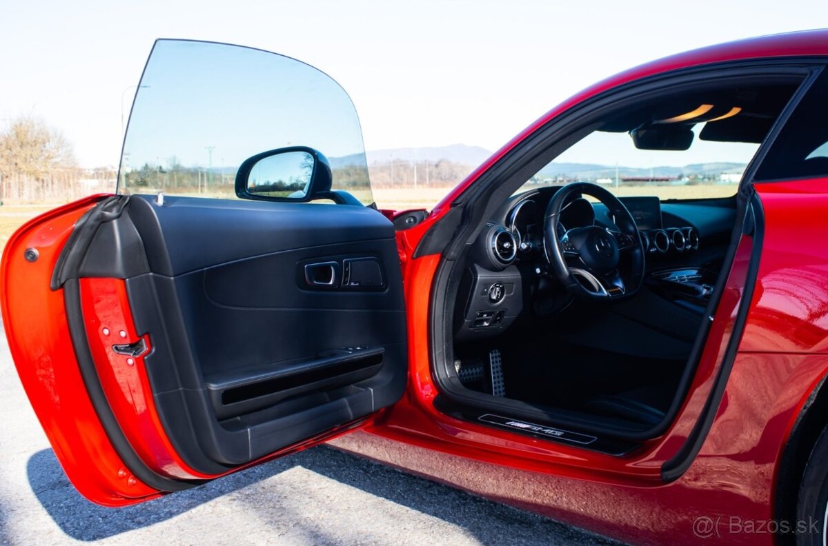 Mercedes-Benz AMG GTS kupé - 13