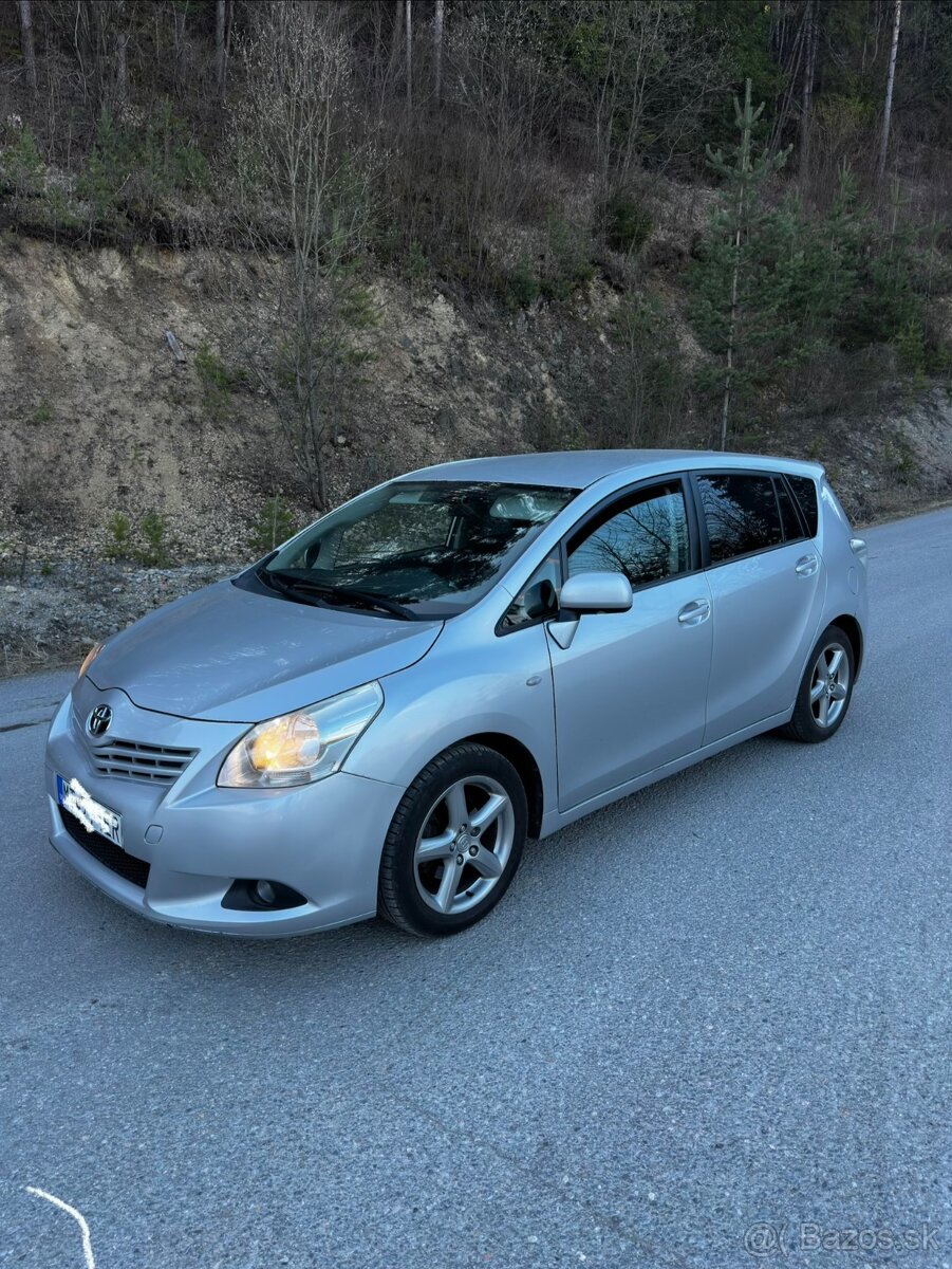 2009 Toyota VERSO 2.0 D4D bez DPF - 13