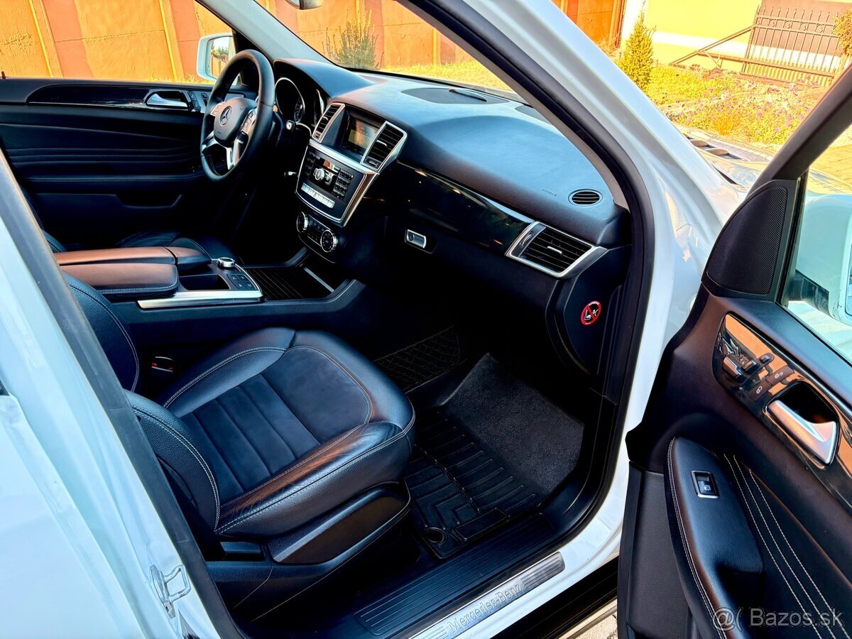 Mercedes-Benz ML 350 BlueTEC 4MATIC - 13
