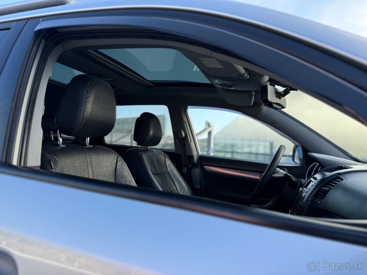 Predám Kiu Sorento rv 2011,145kw - 13