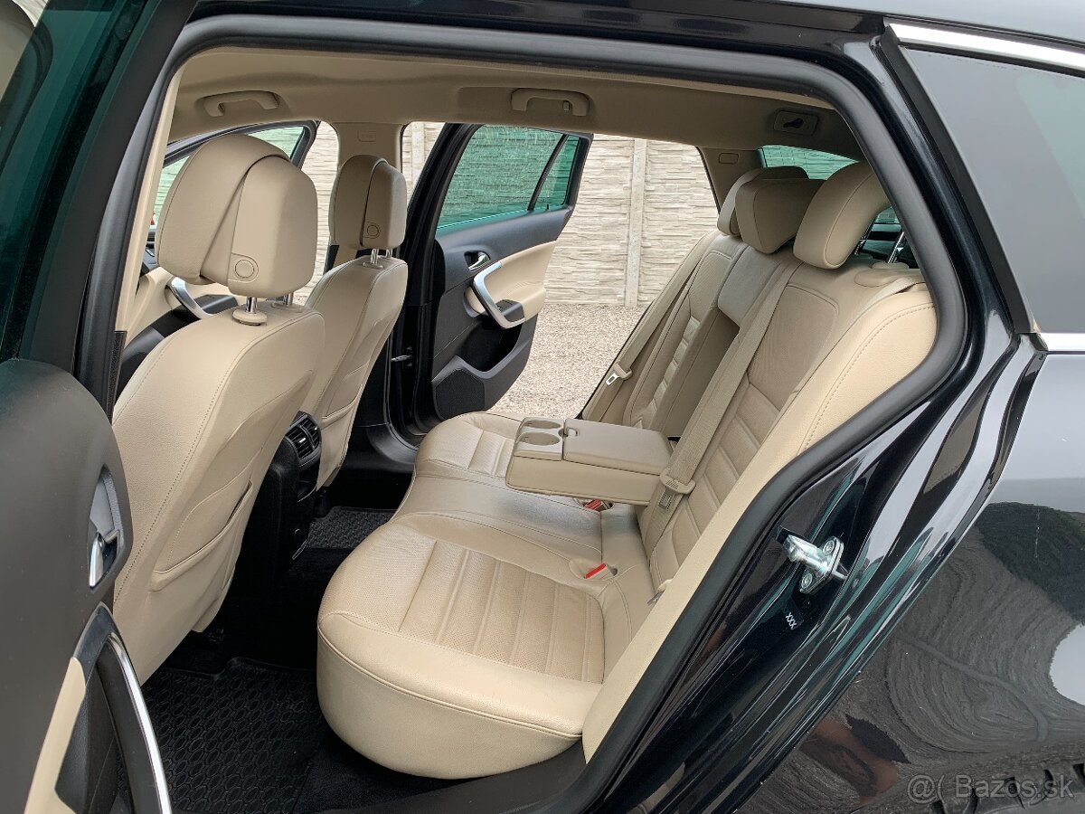 OPEL INSIGNIA ST 2.0 CDTI BI-TURBO SPORT A/T - 13