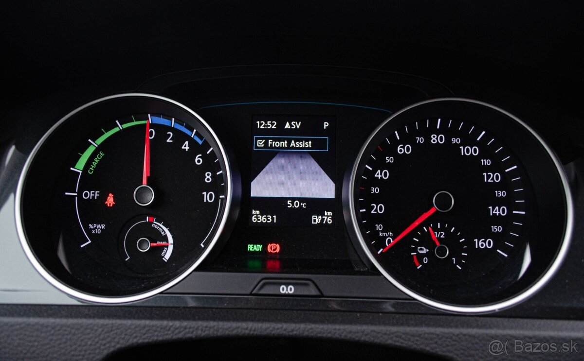 Volkswagen Golf e - 13