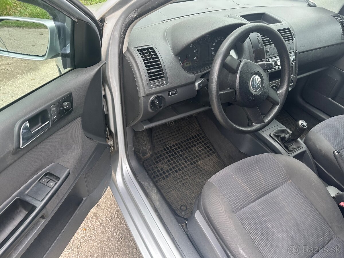 Volkswagen Polo - Benzín / 47kW - 13
