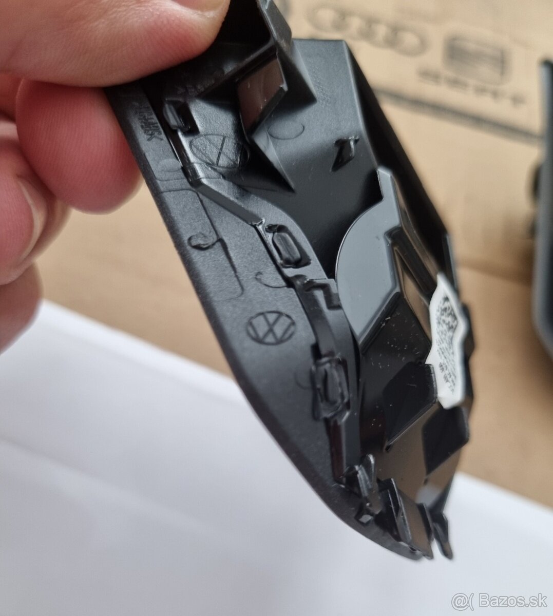 Rline kridelka na blatniky VOLKSWAGEN logo na volant - 13