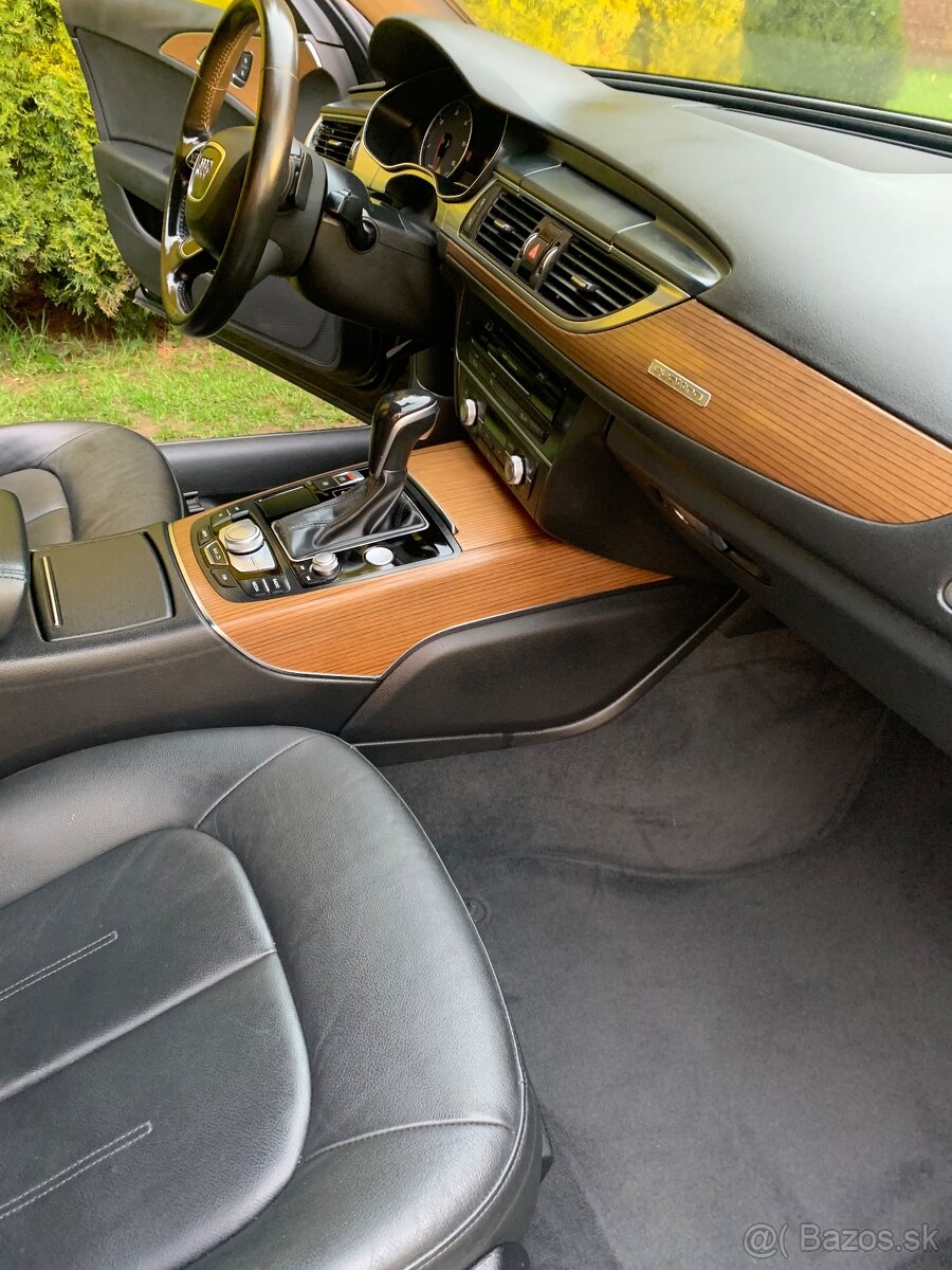 Audi A6 Avant 2016 - 13