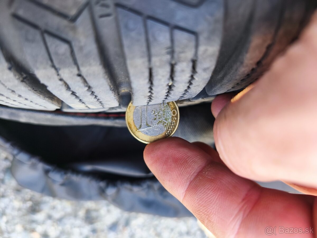 Zimne komplety Audi - 13