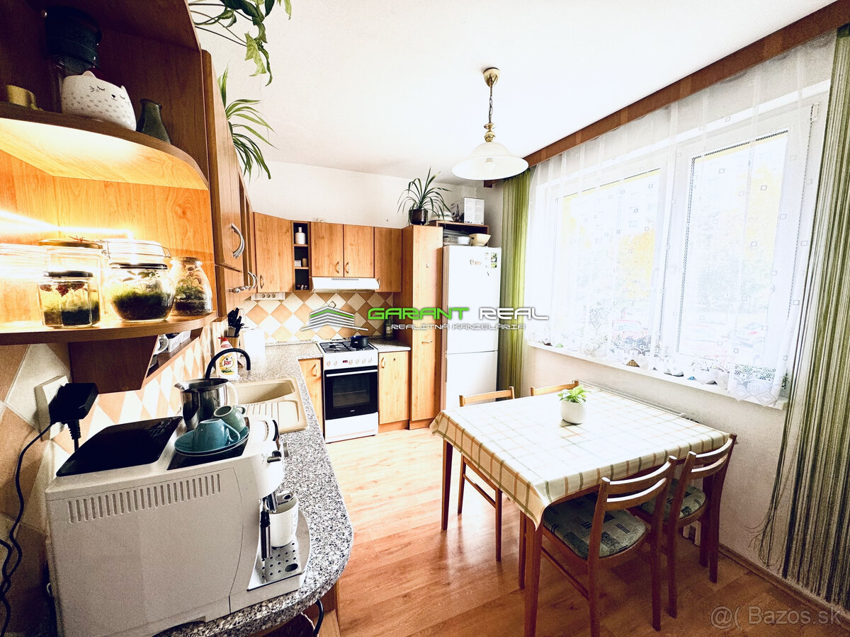 Predaj 3-izbový byt 72 m2, loggia 7,5 m2, ul. Pavla Horova - 13