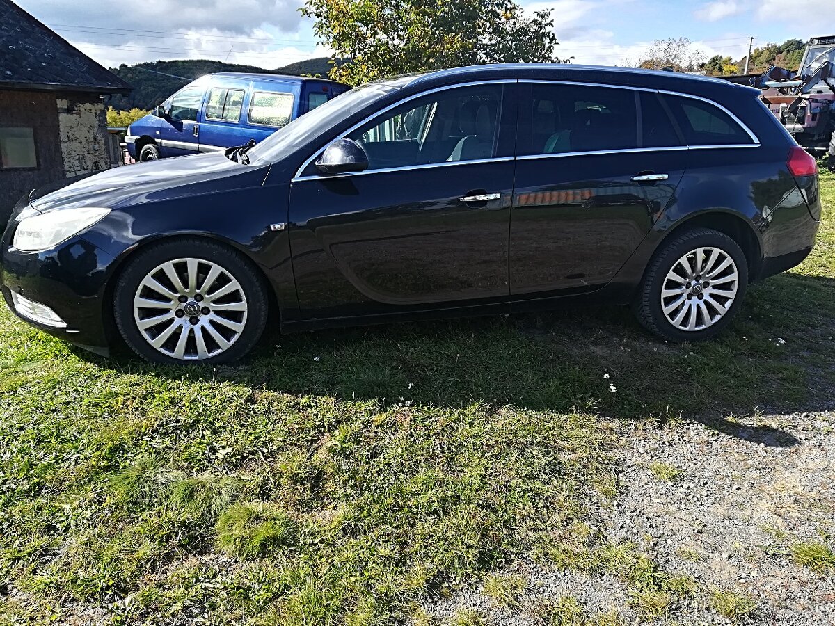Opel Insignia - 13