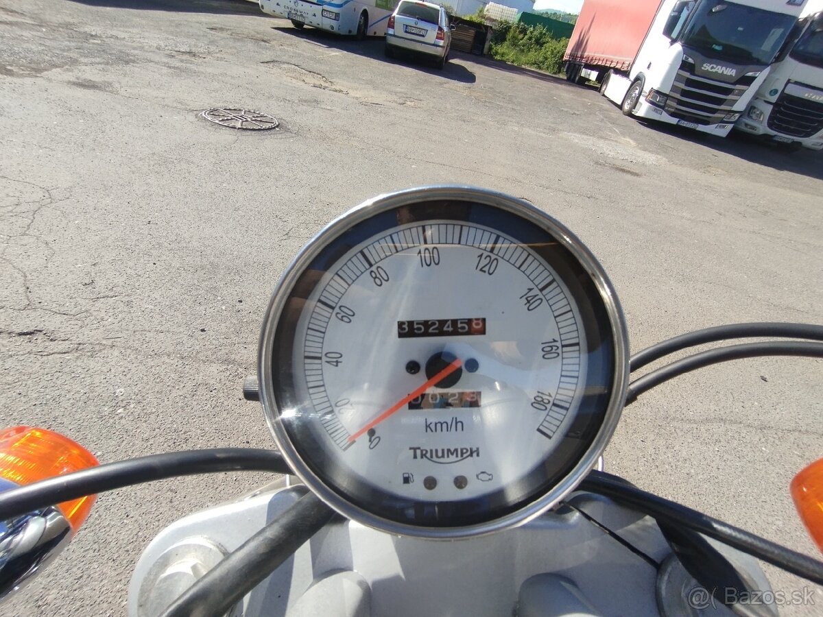 Triumph Speedmaster - 13