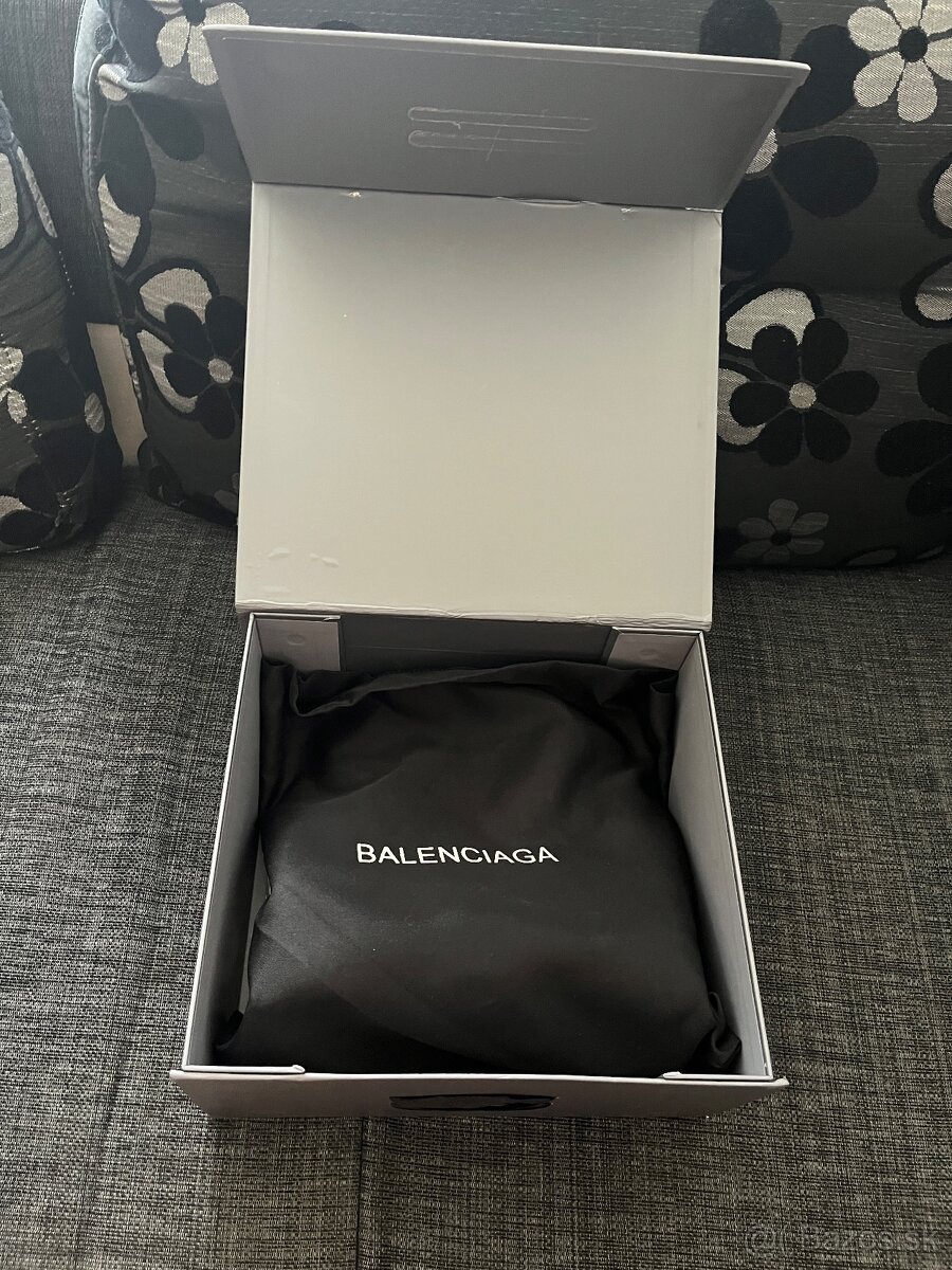 Balenciaga kabelka - 13