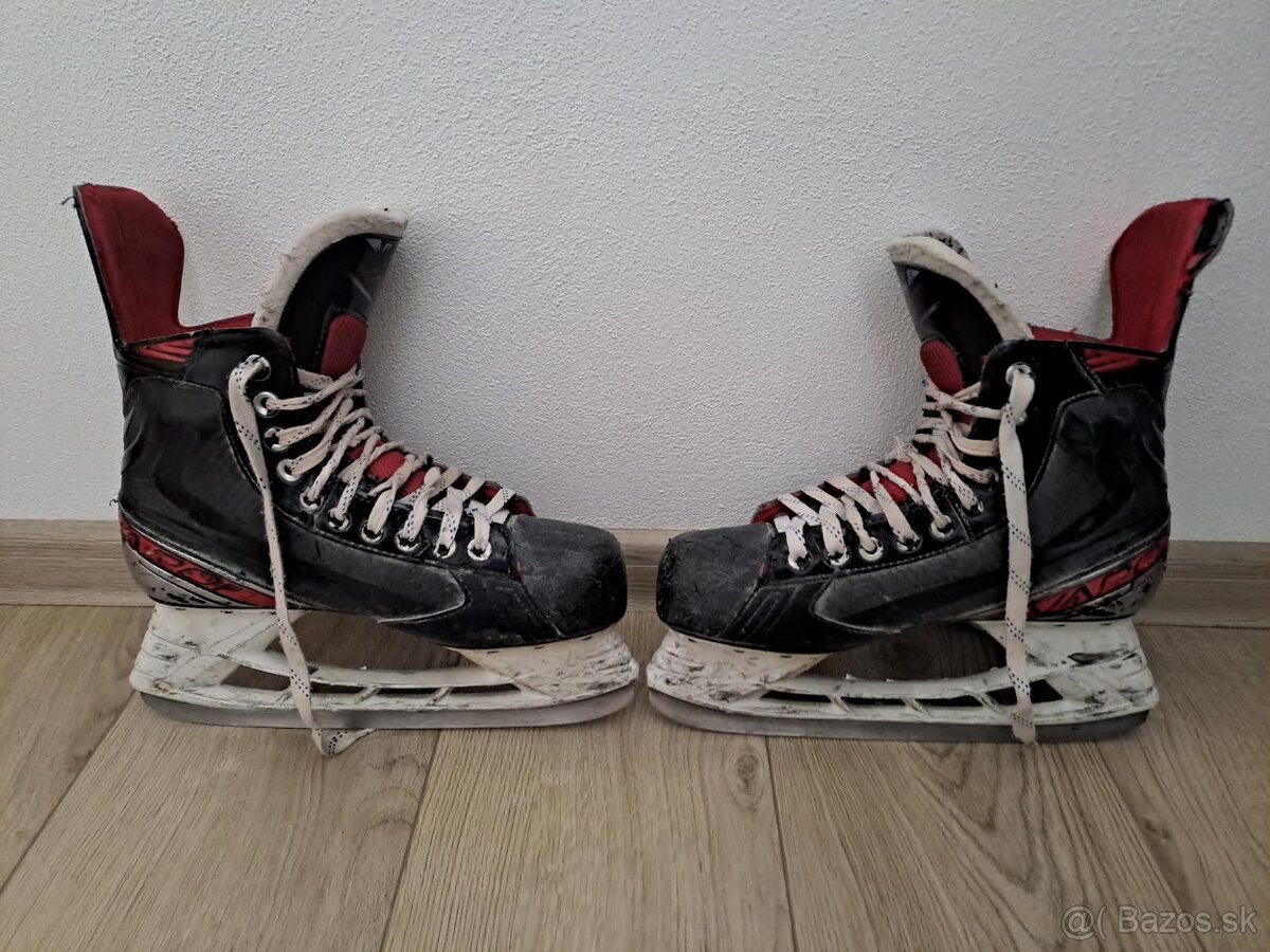 Predám kompletnú hokejovú výstroj🏒 - 13