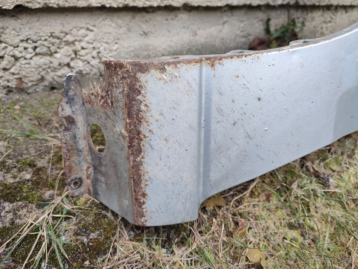 Mazda 5 (CR19, 2005-2010) Predné blatníky - 13