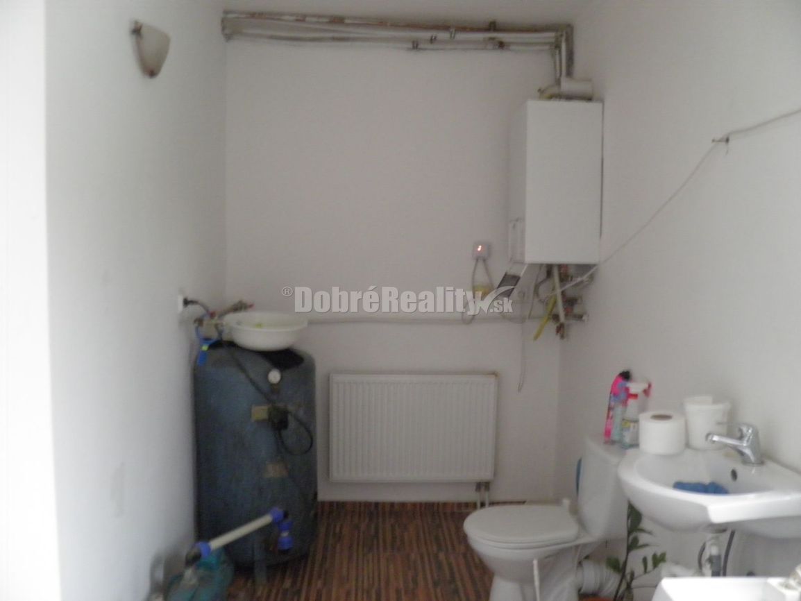 RK Dobré reality predáva v spolupráci s majiteľom 4-izbový r - 13