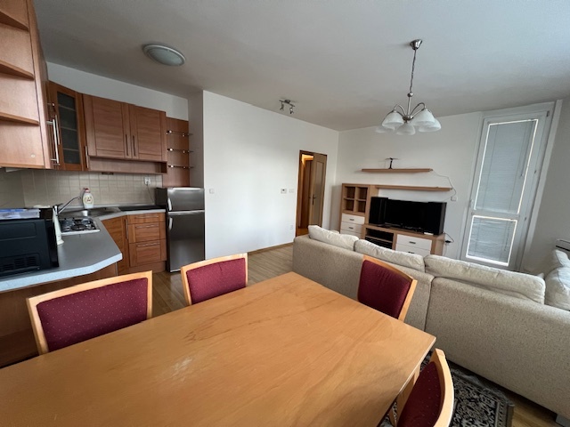 3 izb. byt v Lamači, HEYROVSKÉHO ul. - 13