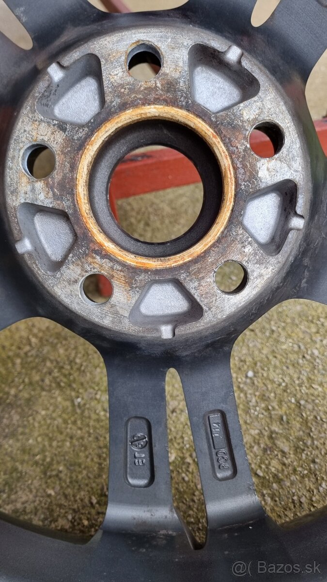 Sada R18 - 13