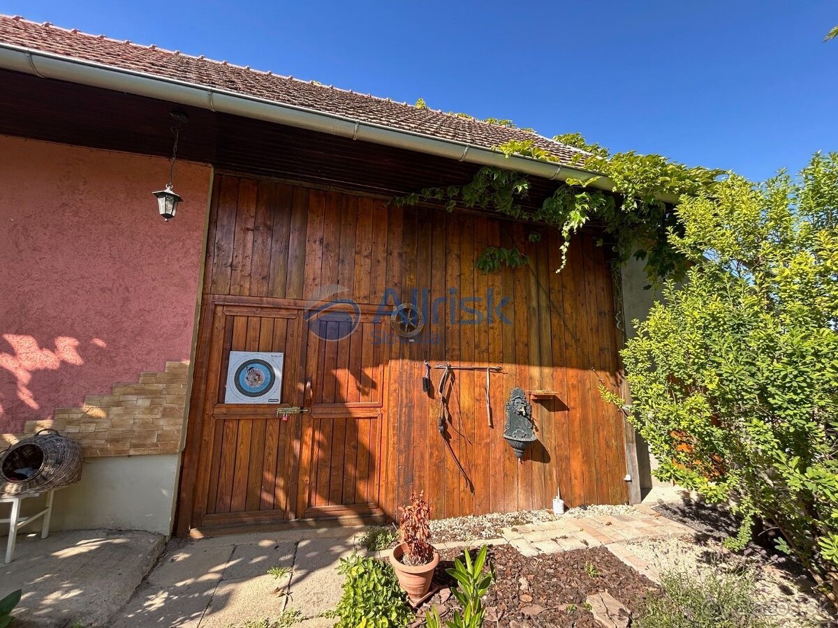 NOVÁ CENA Vidiecky dom s nádhernou záhradou dvojgaráž, t - 13