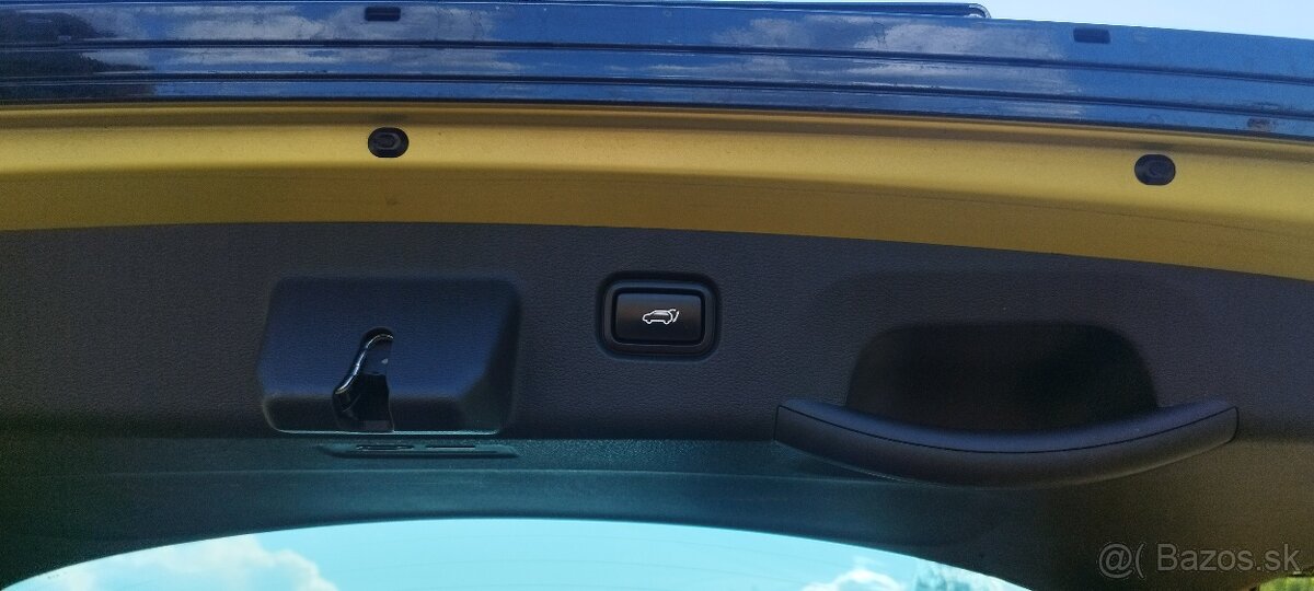 KIA Sportage 1.6 CRDi mHEV Platinum - 13