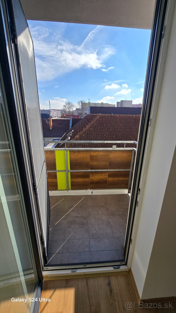 Prenájom 2 izbového bytu - 13