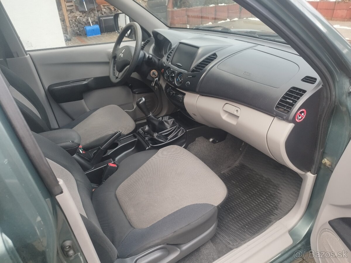 Mitsubishi L200 DK DI-D 2,5 Work Edition - 13