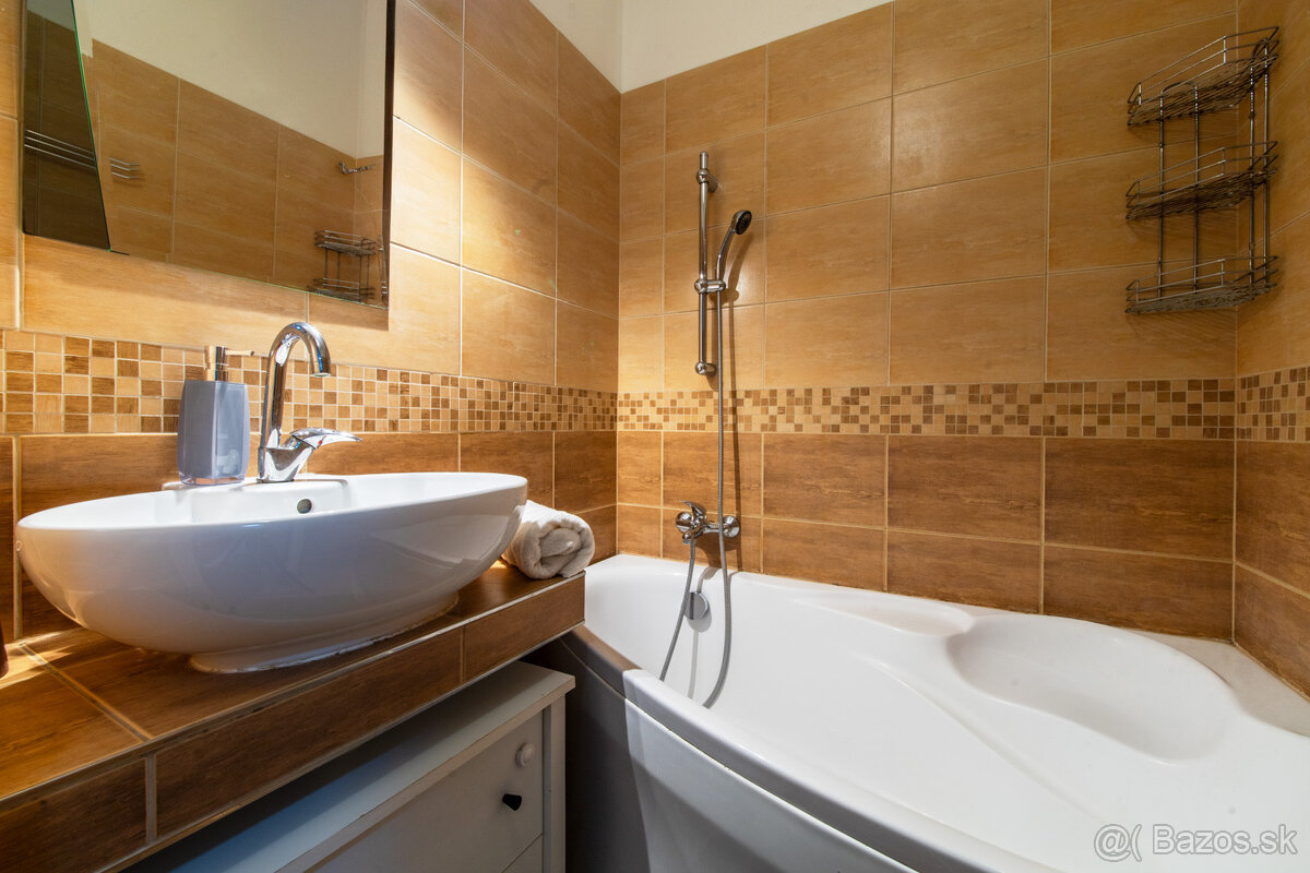 Na predaj 2-izbový byt s loggiou v Martine - Sever - 13