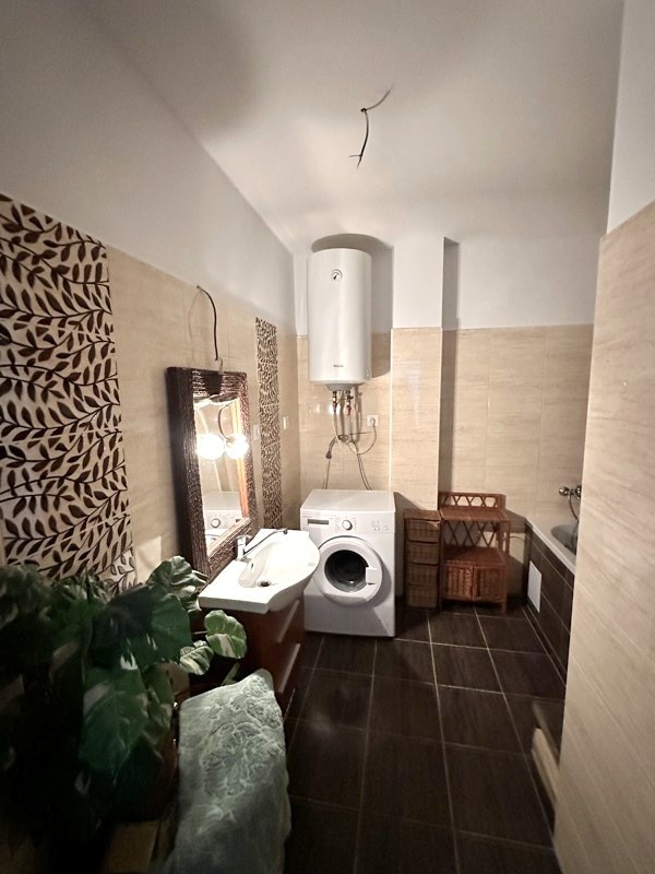 Novostavba 3 izbový byt 90,96 m2 s 2 terasami a parkoviskom - 13