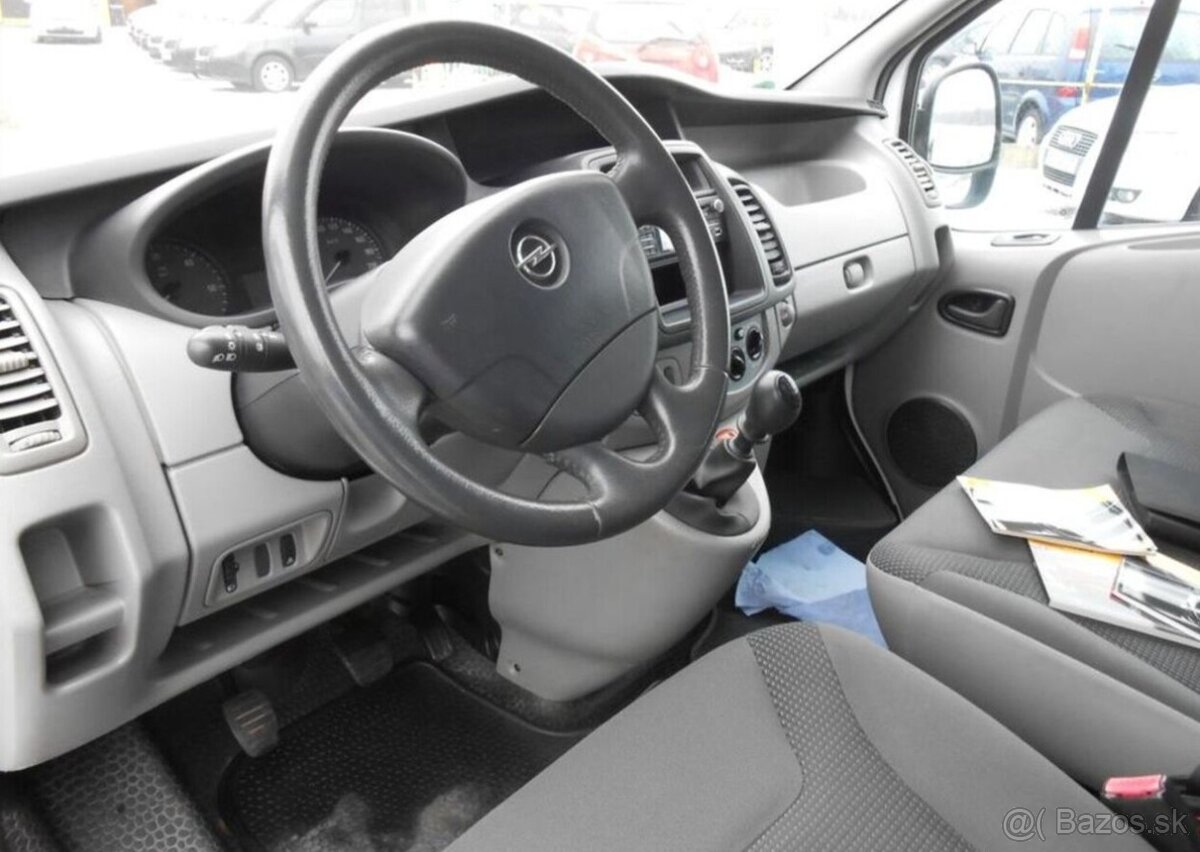 Opel Vivaro 2,0 84 kW KLIMA Serviska 9 Mís nafta - 13