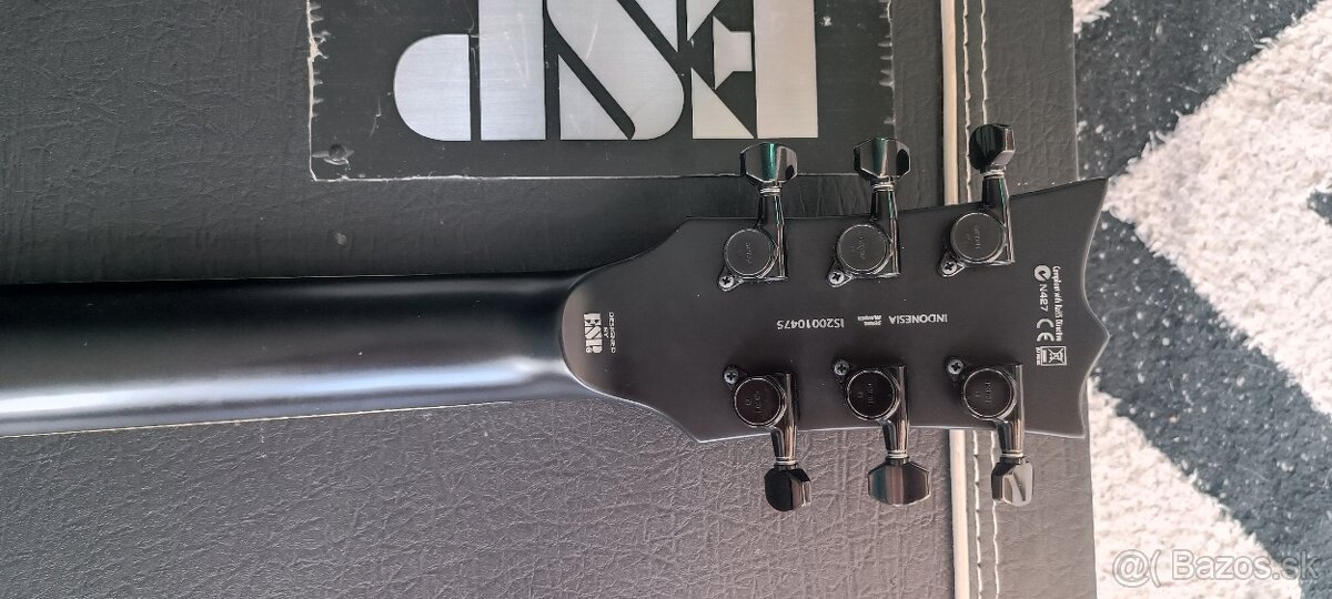 Predám elektrickú gitaru ESP LTD VIPER 400 Baritone Black - 13