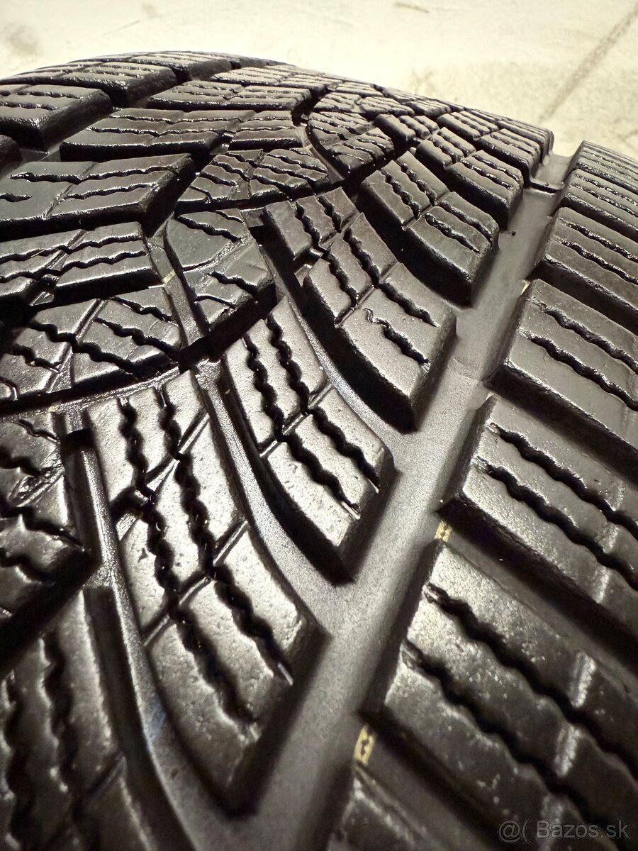 Zimná sada 5x112 R17 , 225/50/17 BMW Style 778 rad 3 G20 G21 - 13