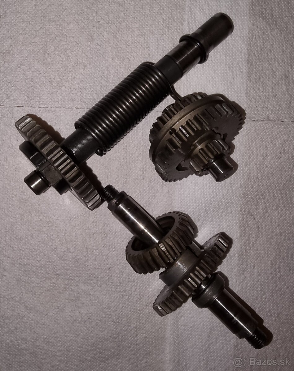 Predam diely na babeta 210 - 13