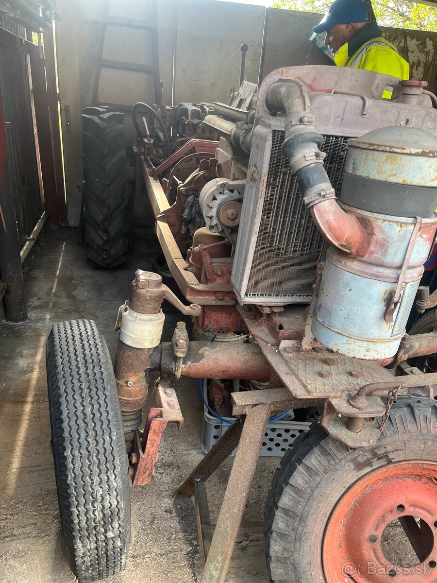 Zetor 4011 Nedokončený traktor - 13