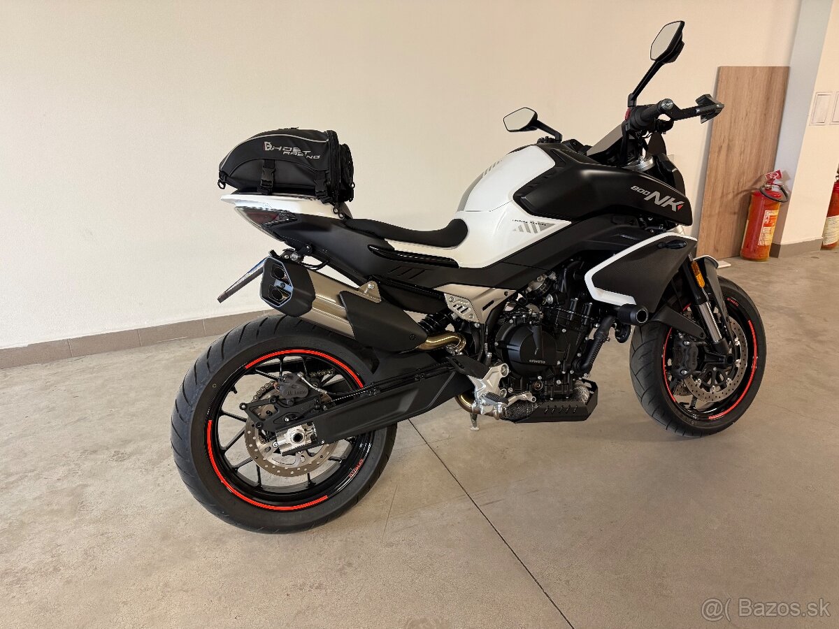 CF MOTO 800 NK advanced - 13