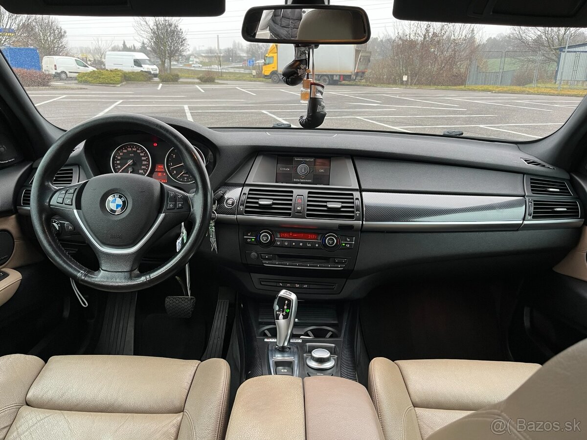 BMW X5 e70 4.8i - 13