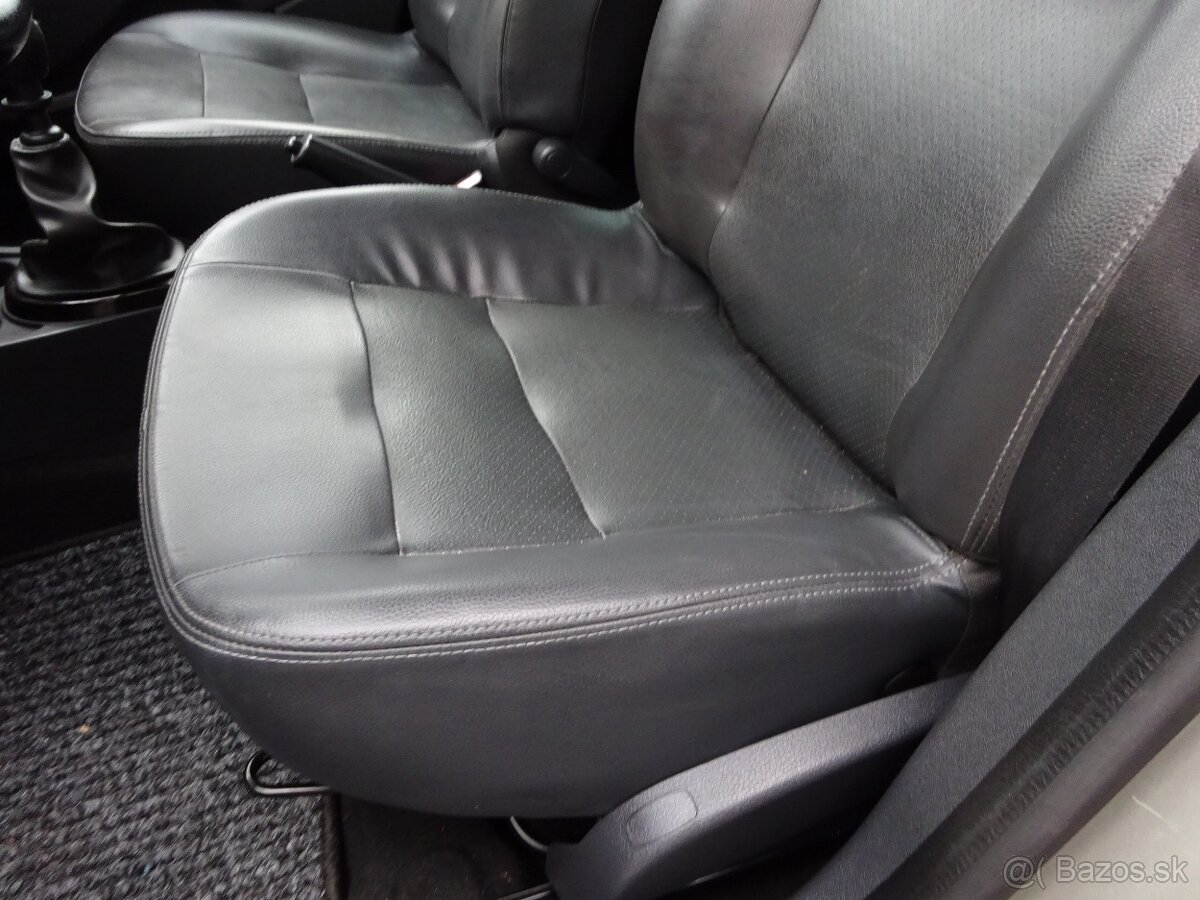 Dacia Duster 1,5 DCI, 4X4,GARANCE KM - 13