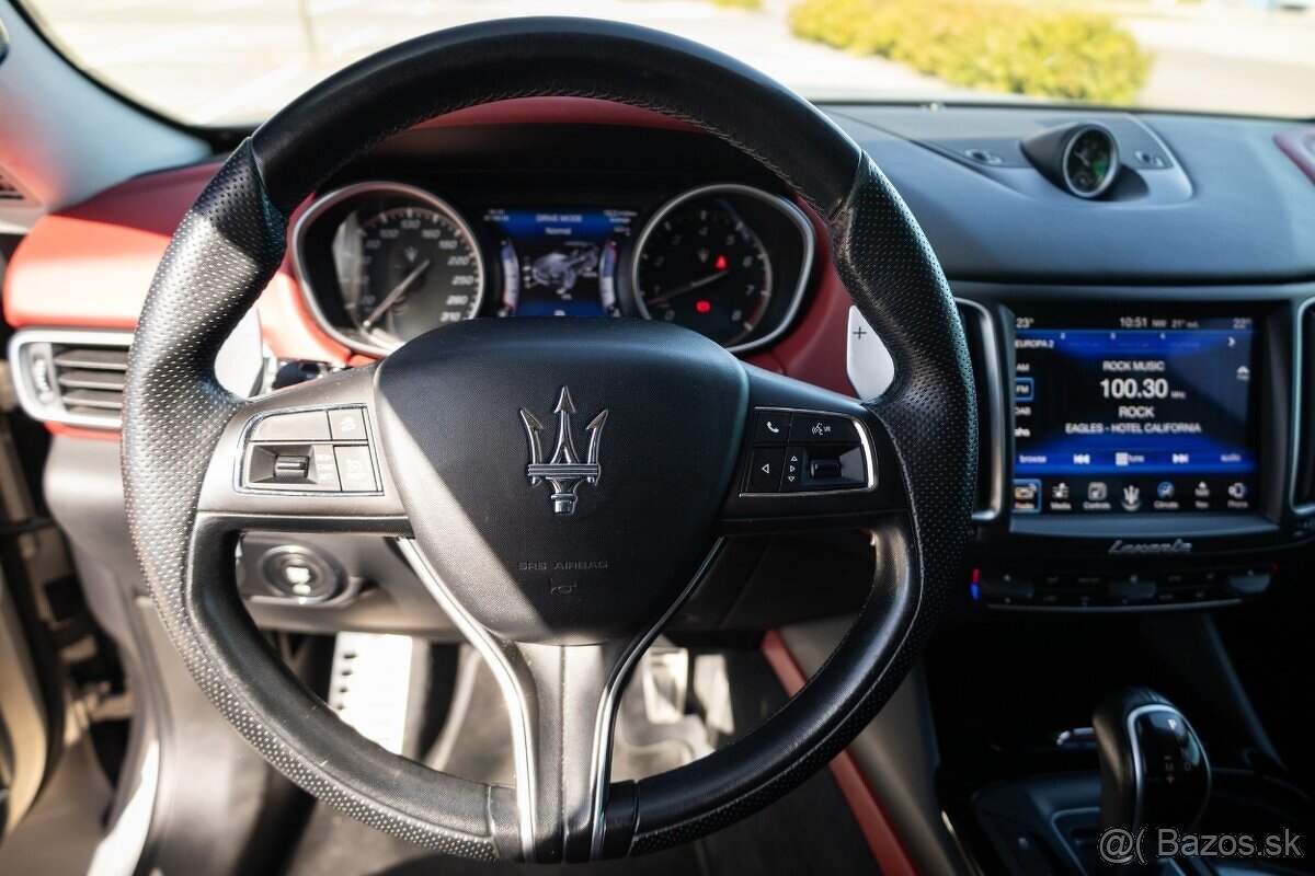 Maserati Levante S - 13