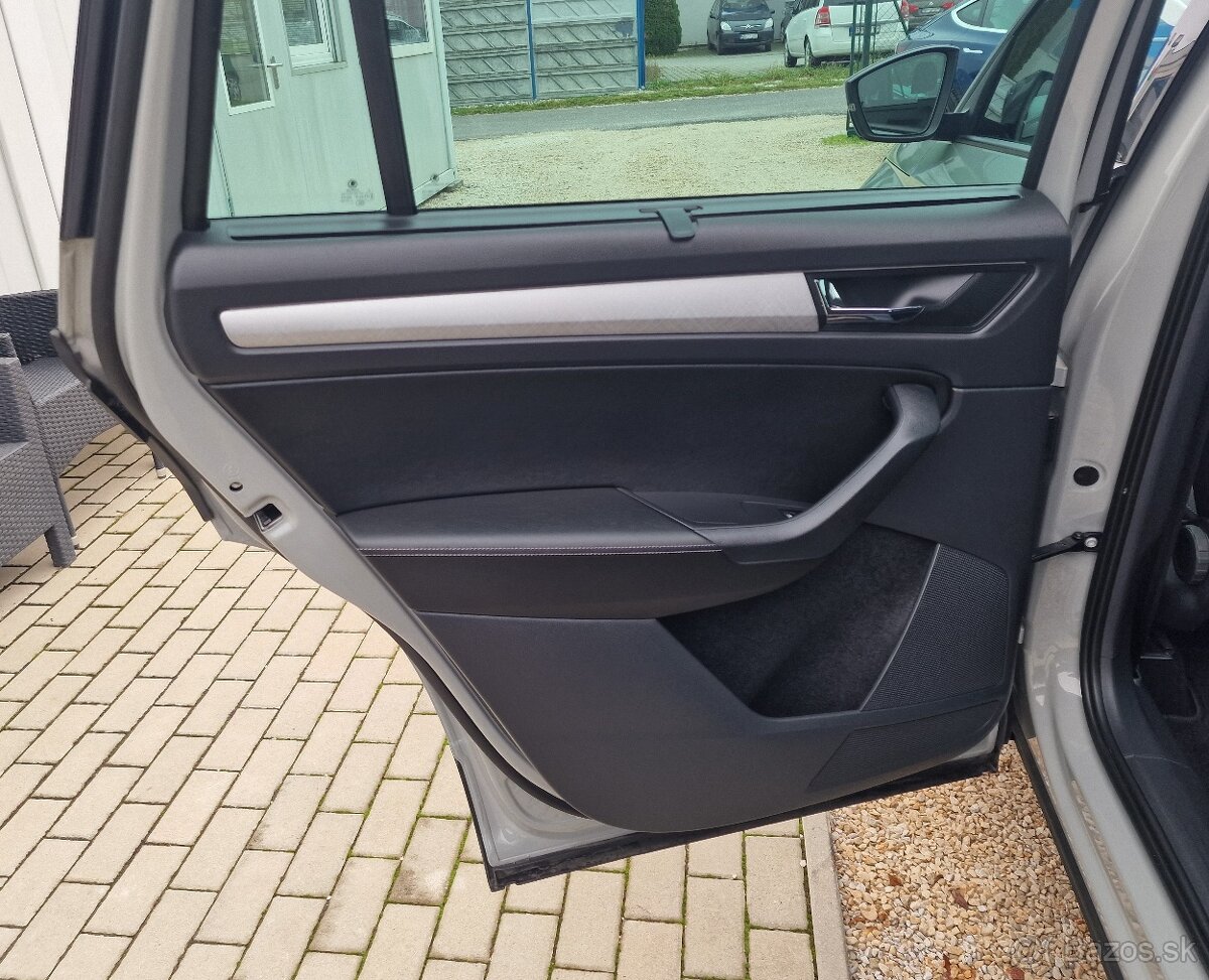 ŠKODA KODIAQ 2.0 TDI EVO STYLE 4X4 DSG - 13