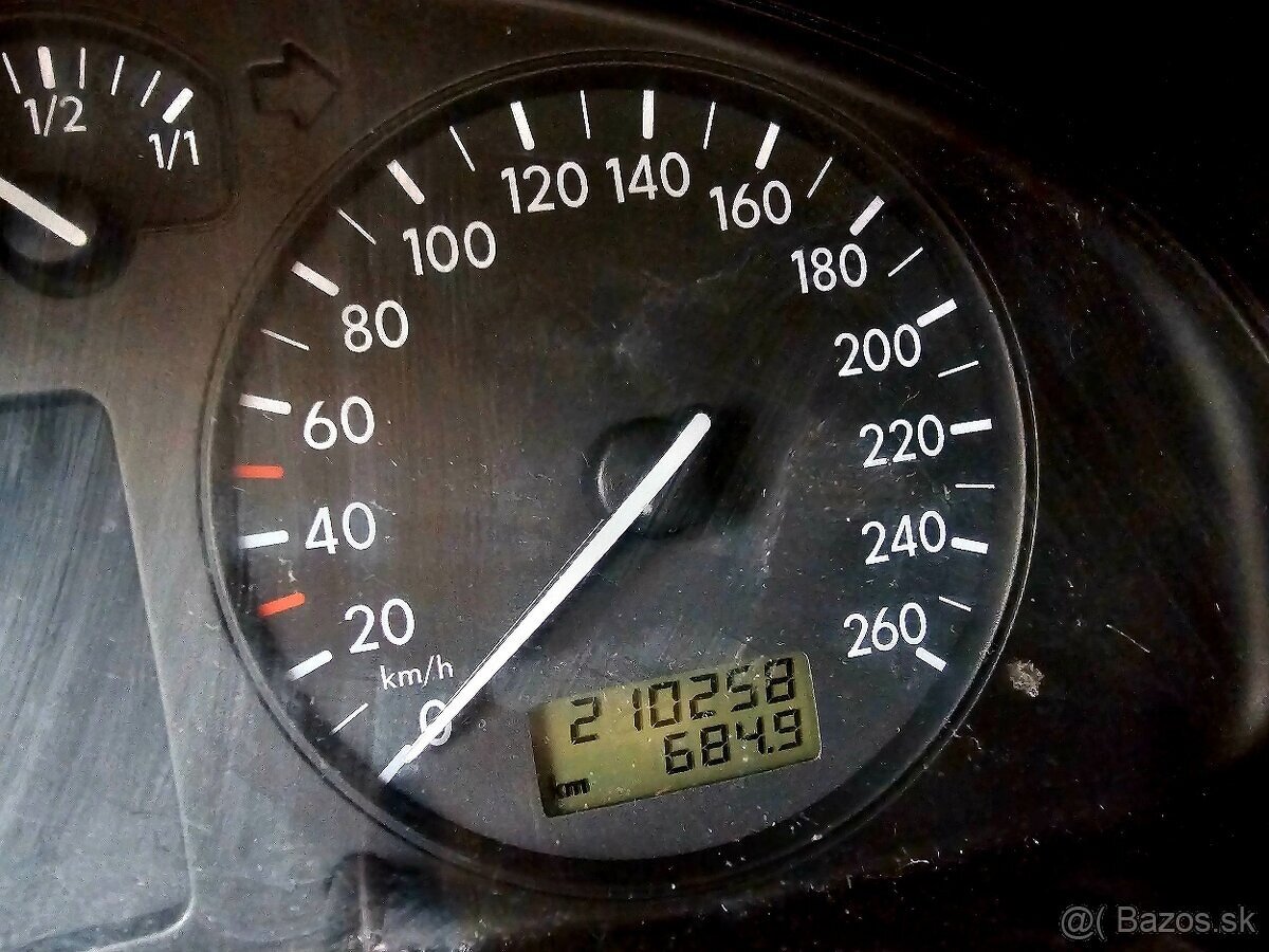 Volkswagen Passat B5 1.8 benzin - 13