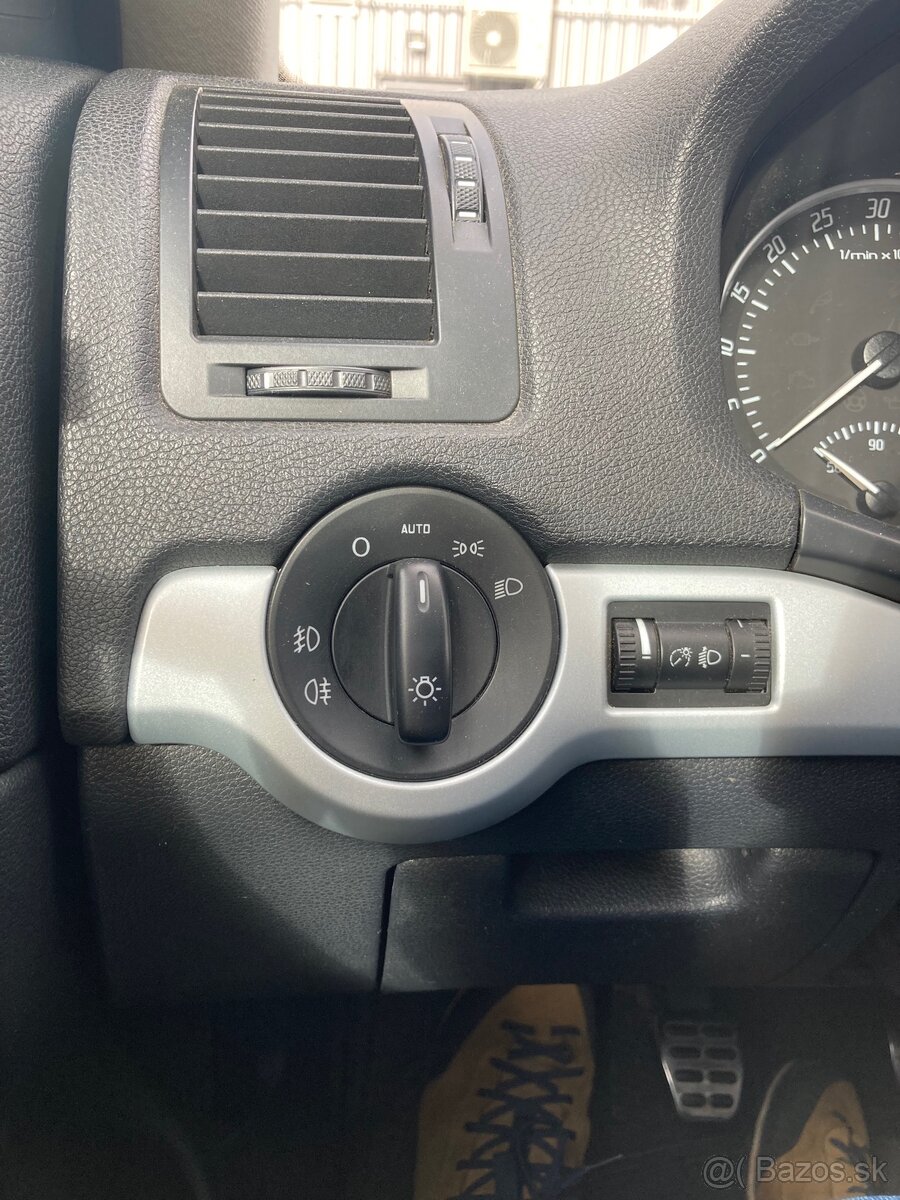 Skoda octavia 2 scout 4x4 facelift - 13