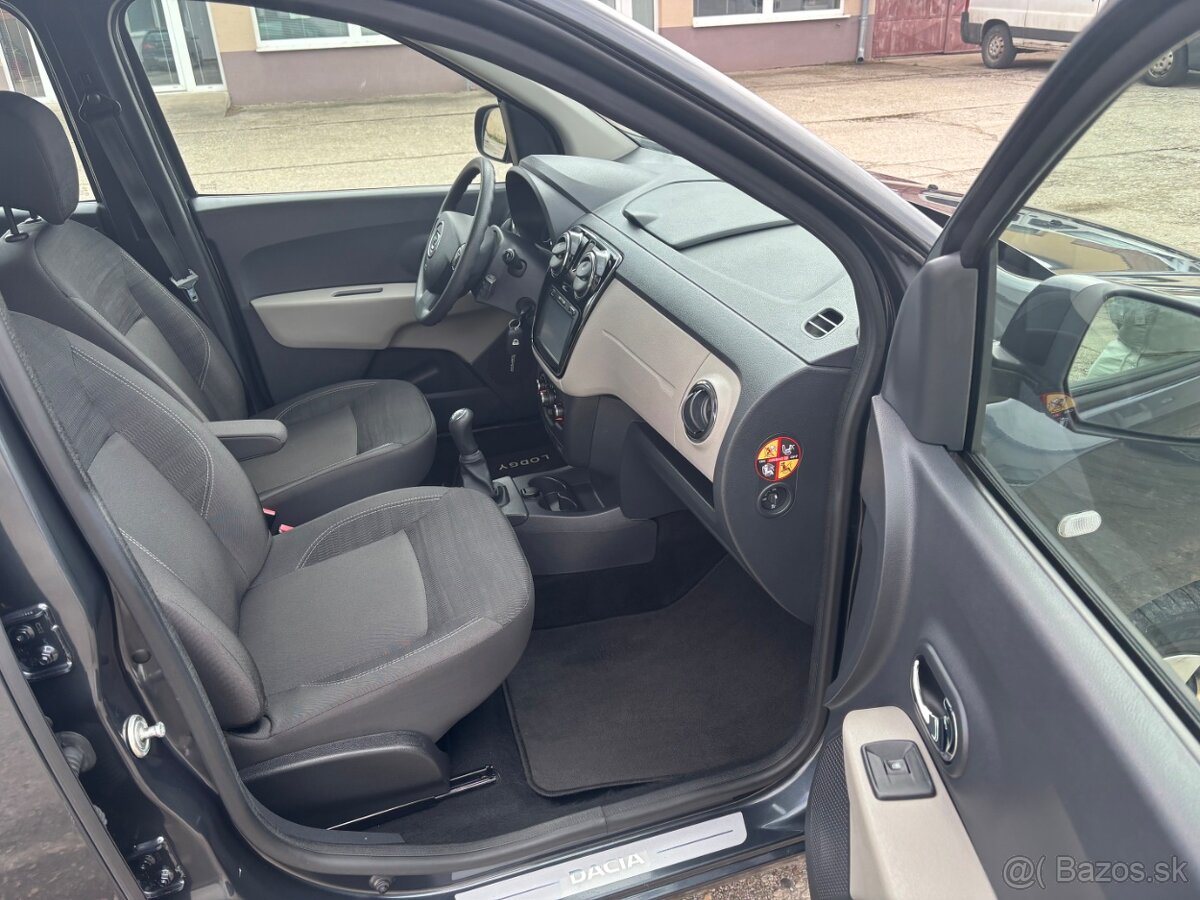 Dacia Lodgy 1.6i - 13
