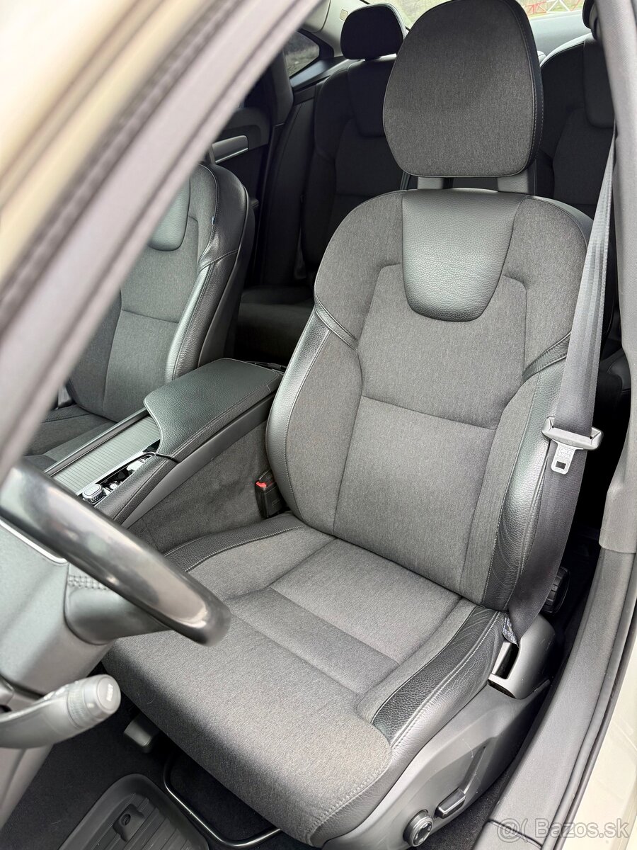 Volvo S90 - 13