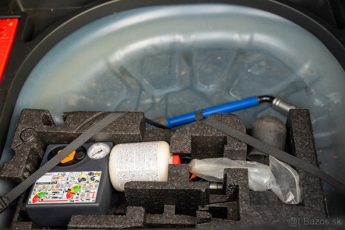 Volvo V40, 2015, automat - 13