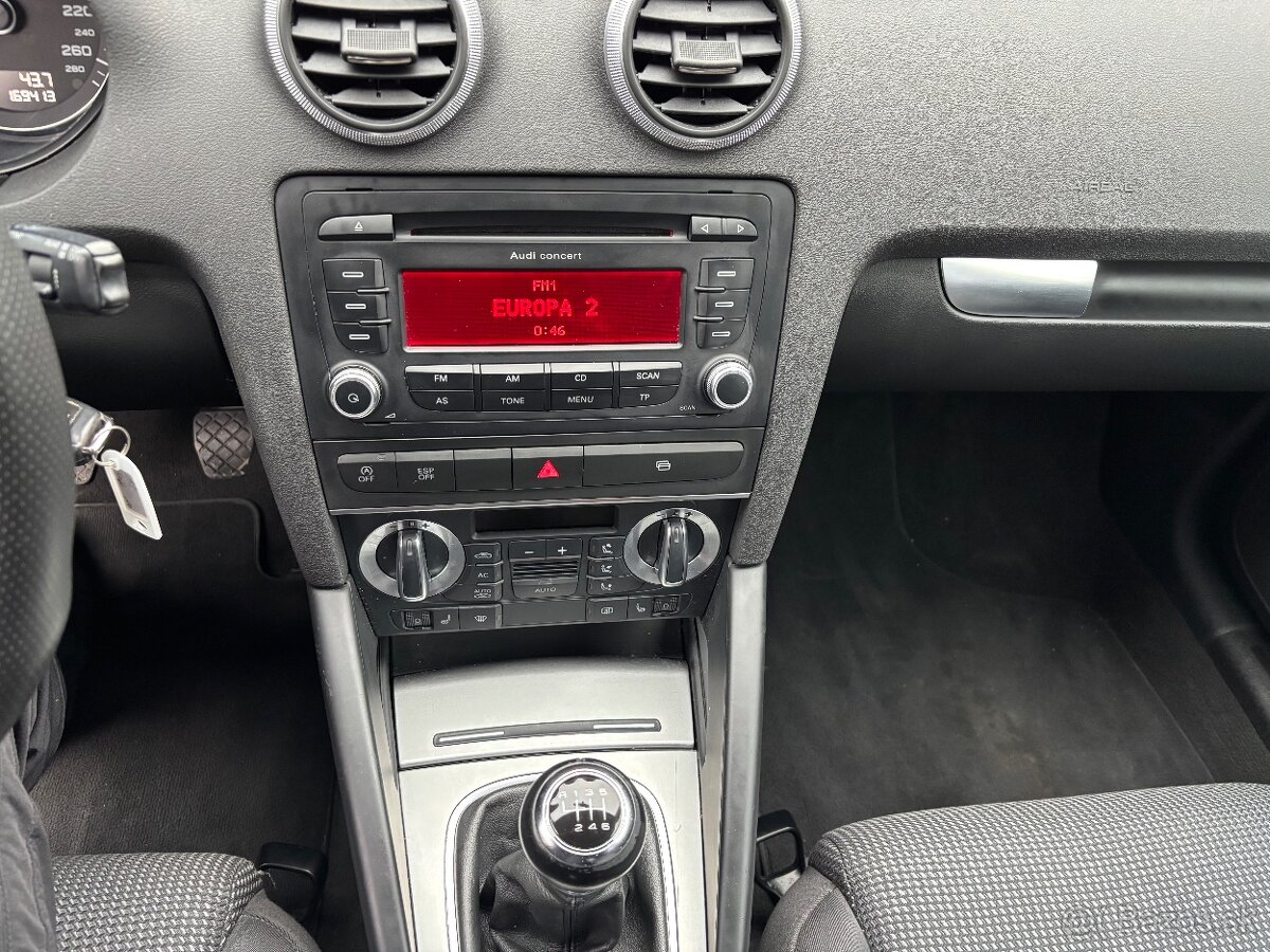 Audi A3 Sportback - 13