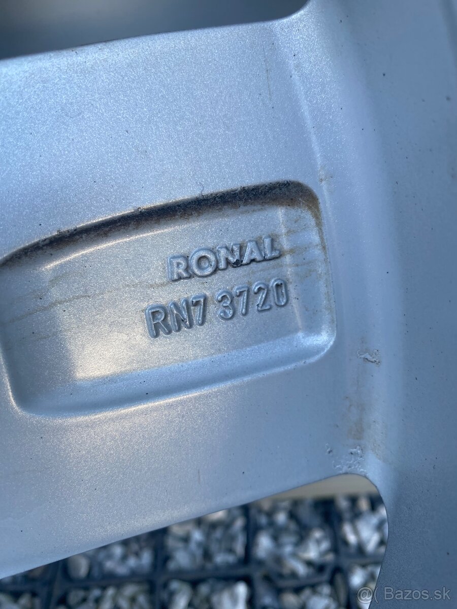 GOOD YEAR ULTRA GRIP + ALU DISKY - 13