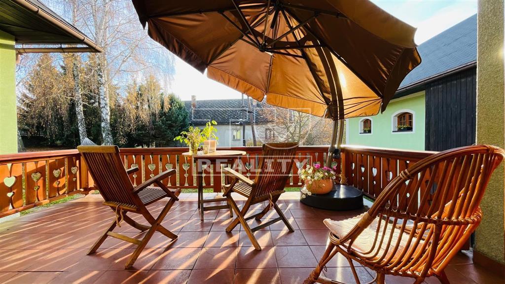 TUreality ponúka nádhernú zrekonštruovanú usadlosť 25... - 13