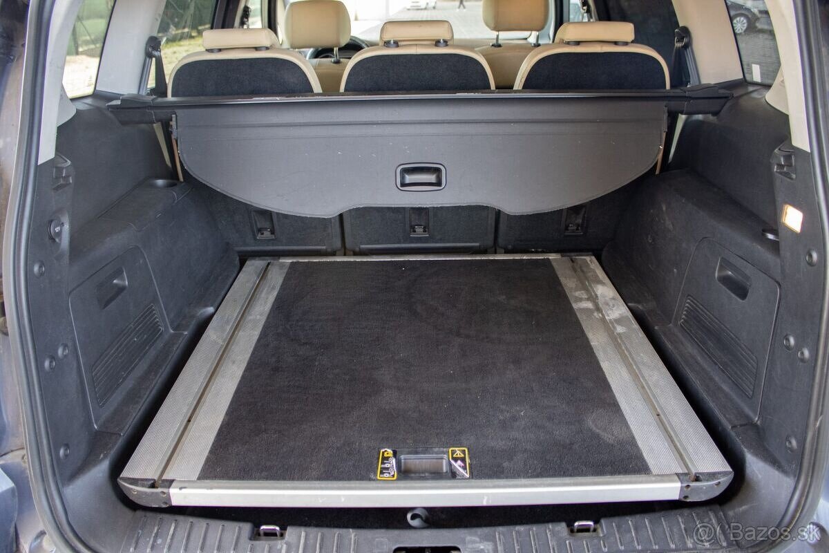 Ford S-Max 2.0 TDCi DPF 120kW Titanium AT6 - 13
