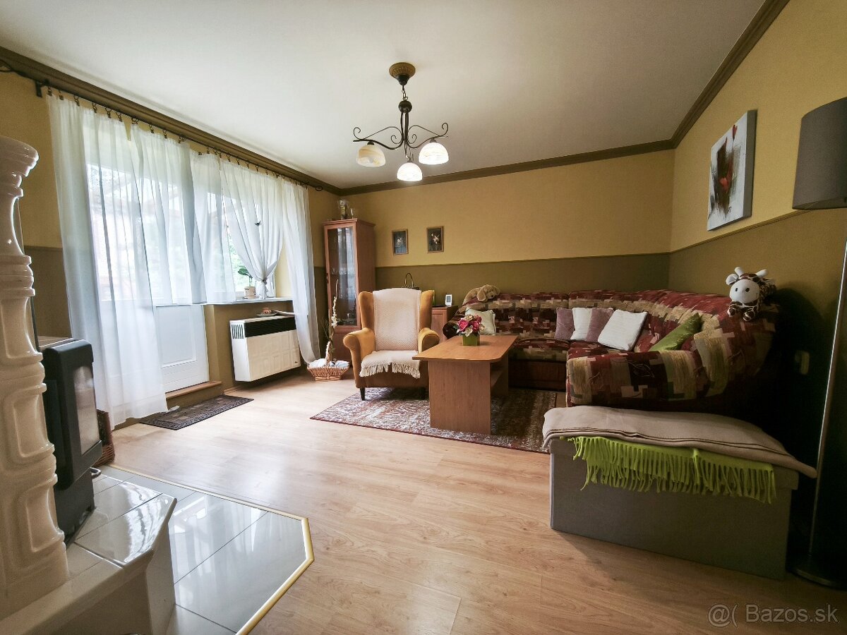 PREDAJ 3- izbový rodinný dom Hradište - 13