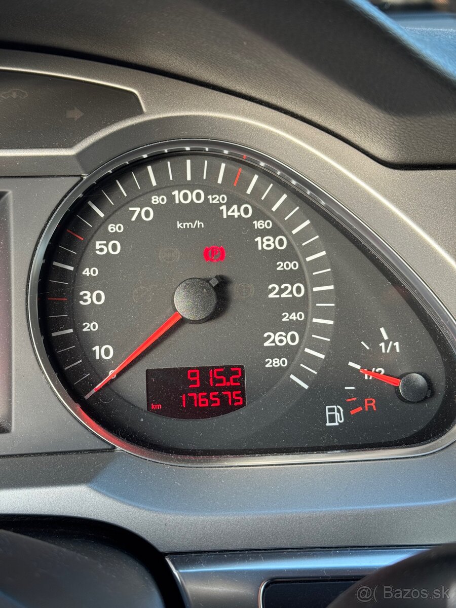 Audi A6 C6 2.0TFSI Sedan - 13