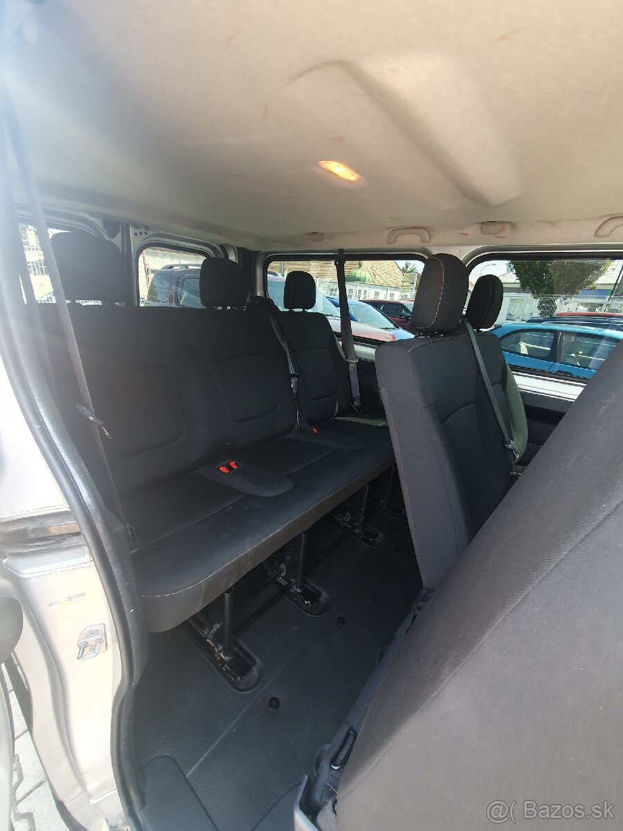 Renault Trafic 1,6dci - 8 miestny - 13