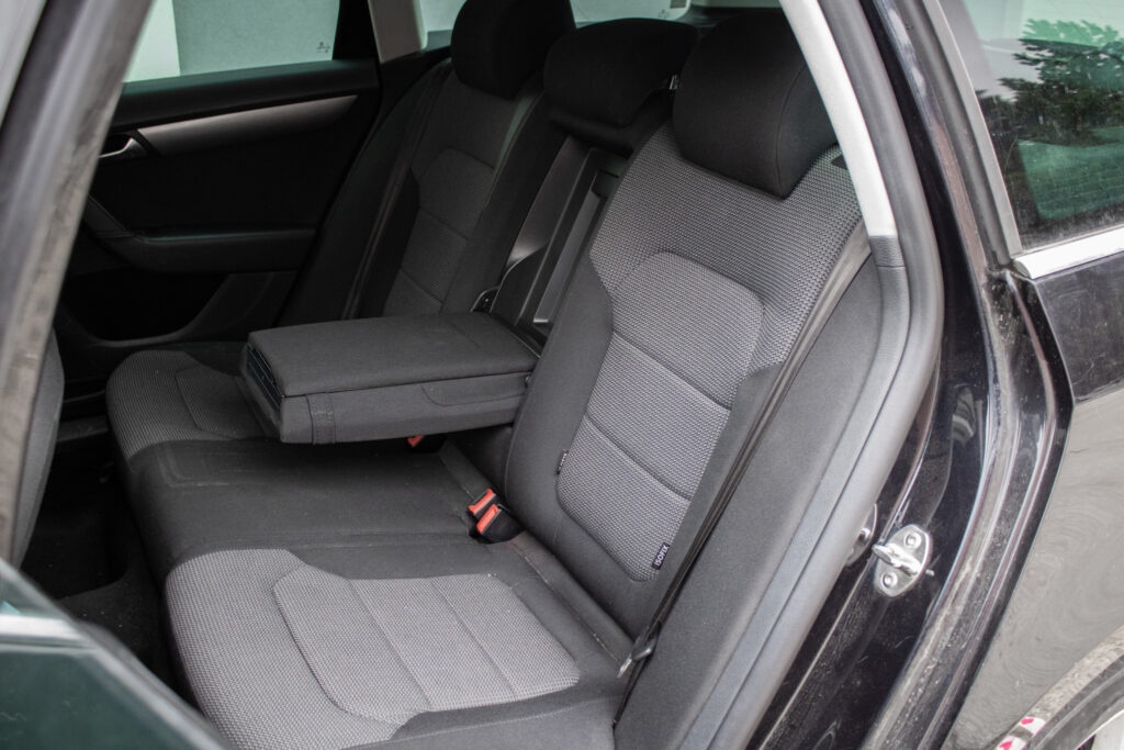 Volkswagen Passat Variant 2.0 TDI - 13