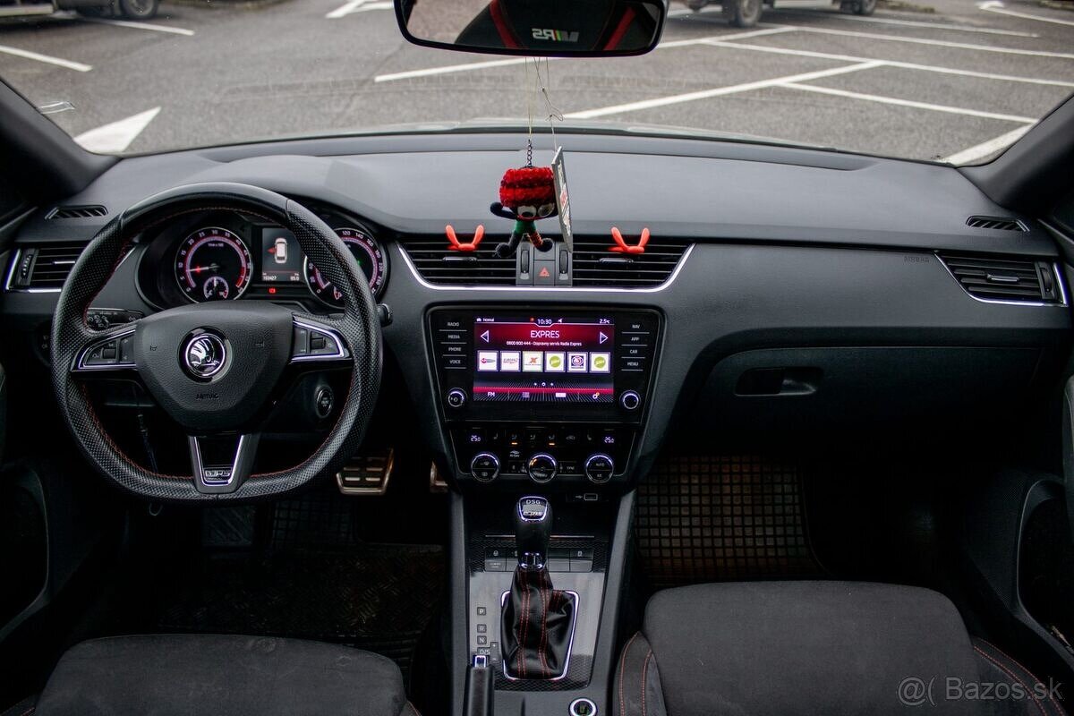 Škoda Octavia Combi 2.0 TDI RS DSG - 13