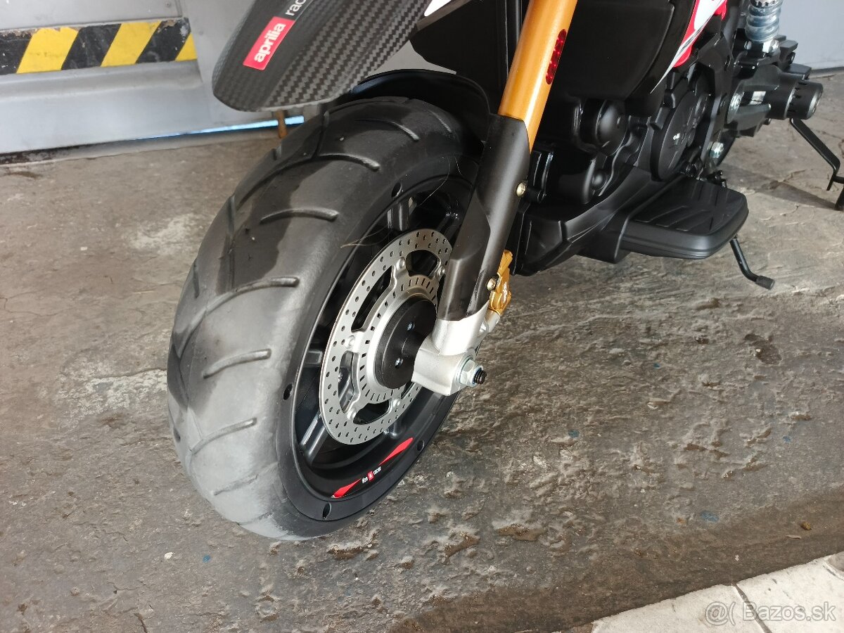 DETSKÁ ELEKTRICKÁ MOTORKA APRILIA - 13